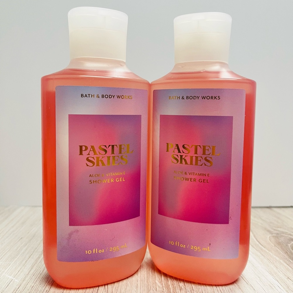 BATH & BODYWORKS-BRAND NEW 2 Pack: Pastel Skies Shower Gel